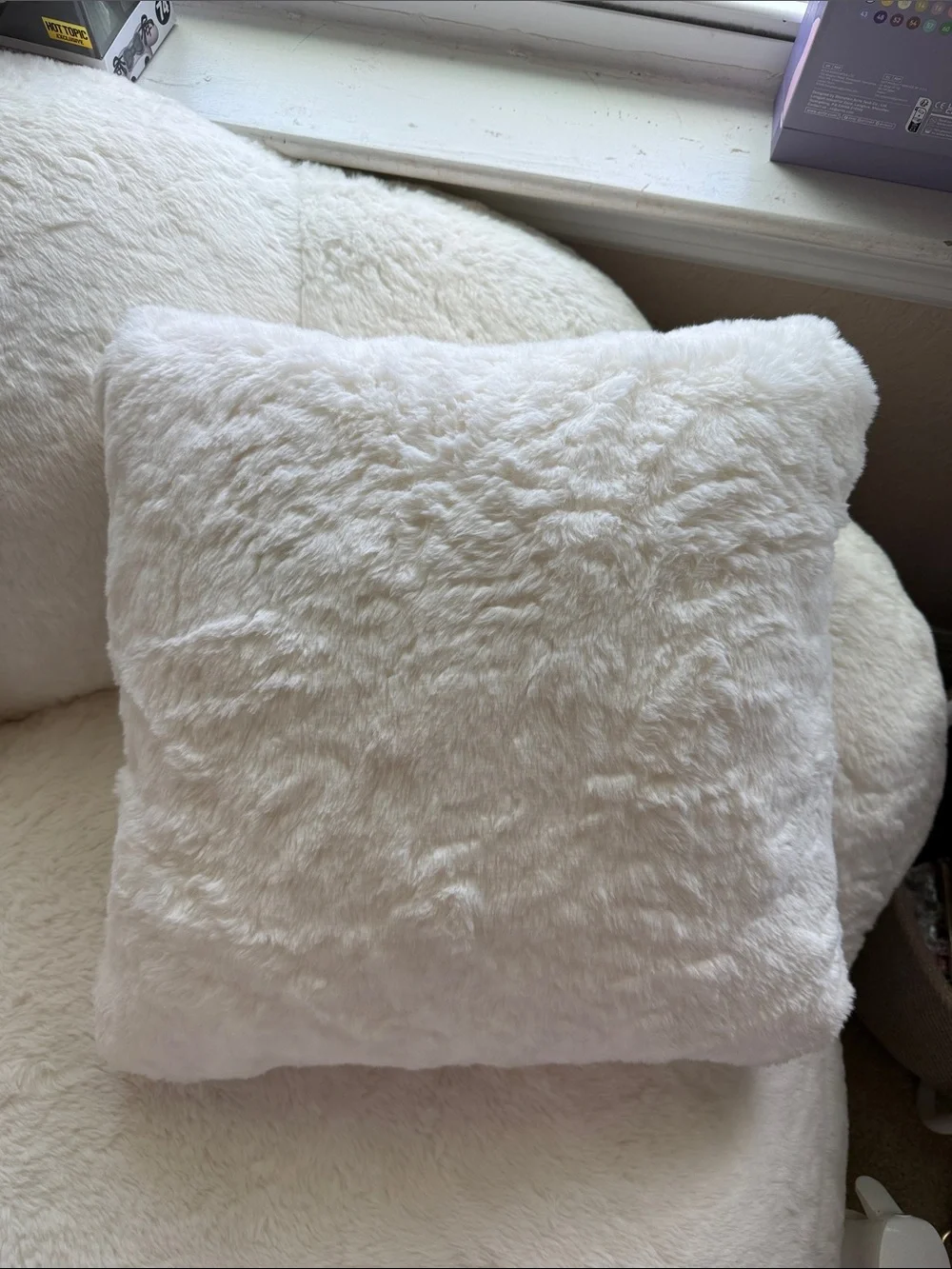Ivory Faux Fur Pillows soft fluffy fur white cream